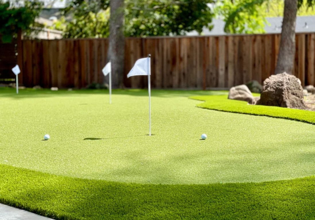 Top-rated backyard putting green installation by TurfLine Georgetown